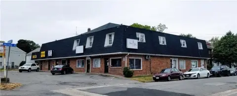 Mixed-Use Building on Princess Anne