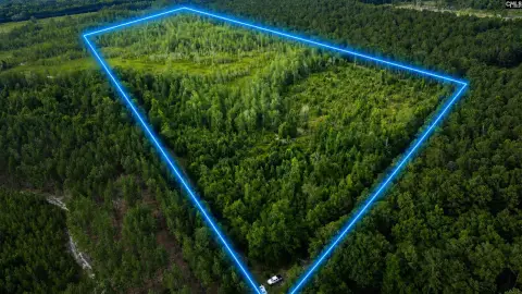Hunting Land with Deer Stands