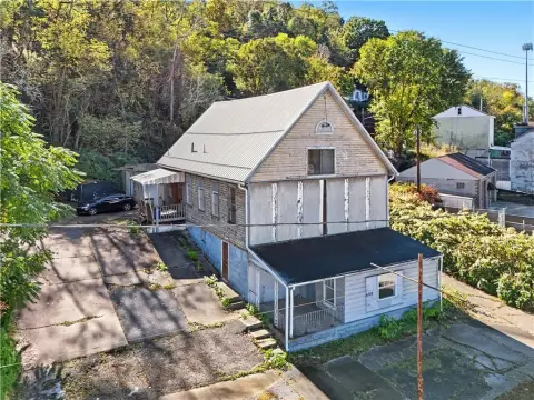 Commercial Land With Existing Building