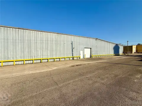 Selma Commercial Land Available