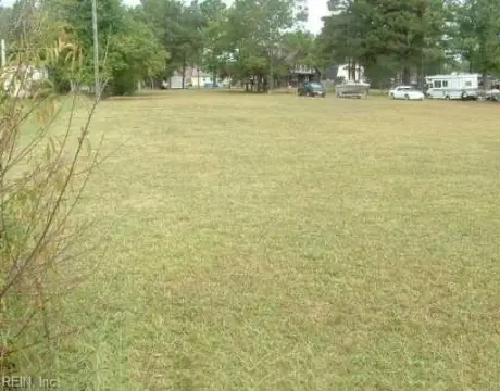 Commercial Land on Holland Road