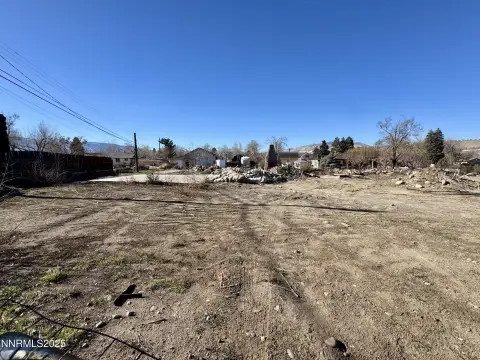 Spacious Reno Land Opportunity