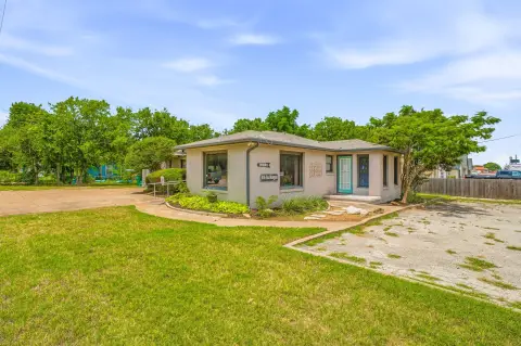 Medical Office Building with Flexible Layout