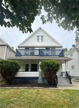 Renovated Duplex with Basement Laundry