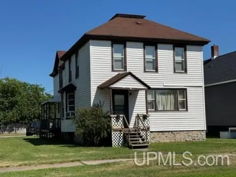Duplex with Porch