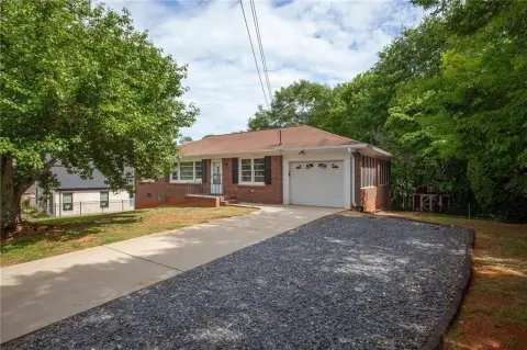 Roswell Land in Prime Location