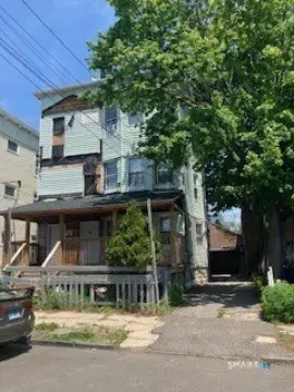 Bridgeport Multi-Family House
