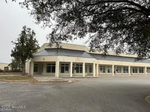 Renovated Retail Office Suite
