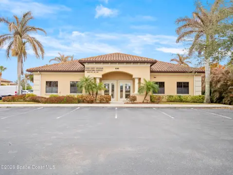 Medical Office Suite with Private Rooms