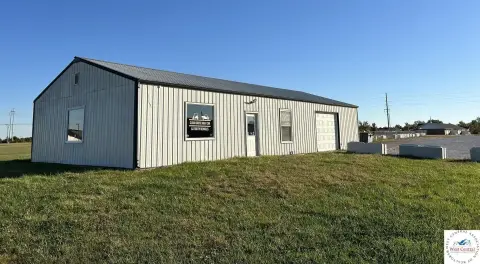 Clinton Commercial Property For Sale