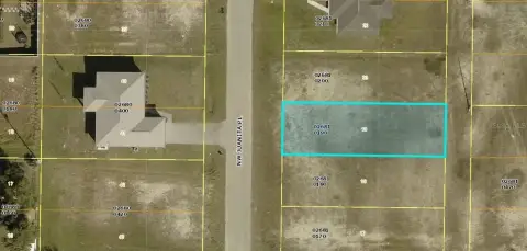 Land in Growing Cape Coral