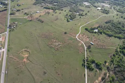 Expansive Land Near Decatur, Texas