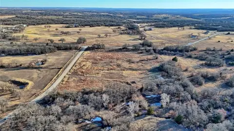 Nocona, TX - Improved Land