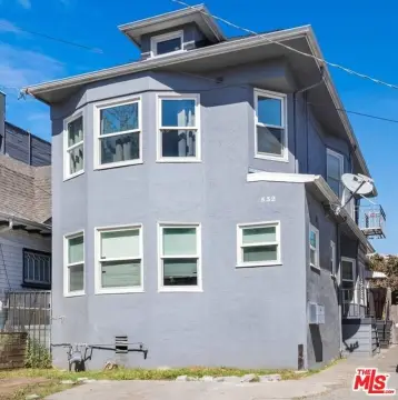 5-Unit Apartment Building