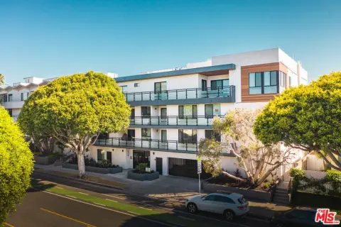 23-Unit Apartment Building