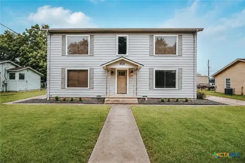 Four-Unit Quadplex