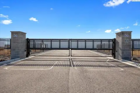 Richland, WA Specialty Property