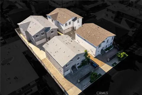 Contemporary Fourplex with Unit Mix