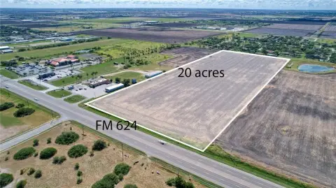 20 Acres in Wood River