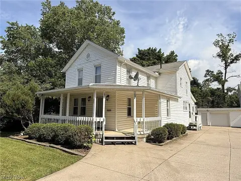Updated Live-Work Colonial