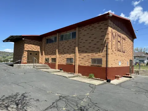Klamath Falls Commercial Brick Building