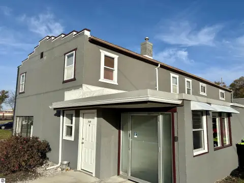 Woodmere Avenue Retail/Office Space