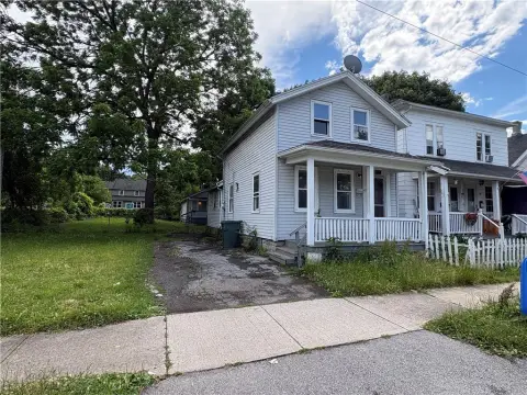 Duplex with Double Lot