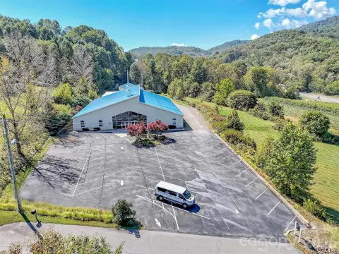Multi-Building Flex Property