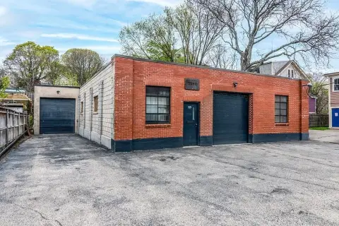 Brick Flex Space with Drive-In Doors