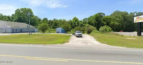 Commercial Land with Highway Exposure