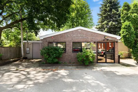 Freestanding Flex Building