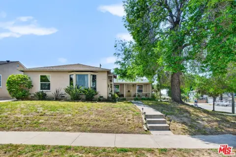 Corner Lot Duplex with Outdoor Space