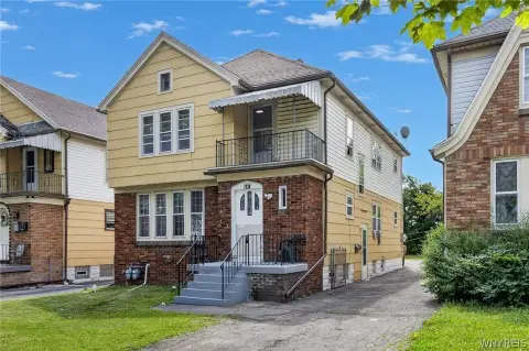 Two-Unit Duplex Investment Home