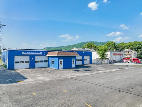 Four-Bay Auto Shop