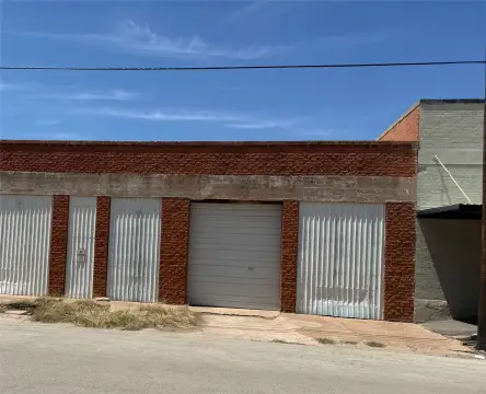 Brick Warehouse with Roll-Up Doors