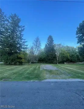 Woodmere Land For Sale