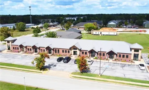 Rogers Office/Retail/Medical Space For Sale