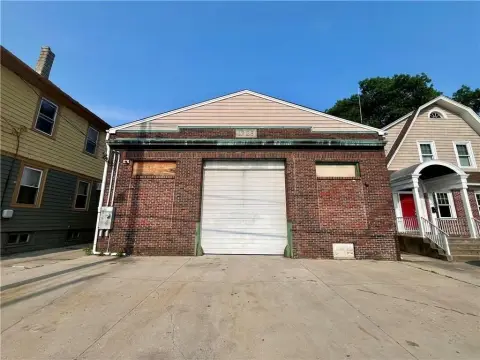 Providence Commercial Building For Sale