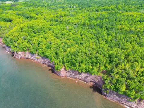 Lake Superior Waterfront Land