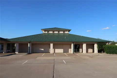 Medical and Wellness Office Campus