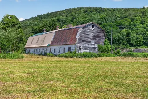 Agricultural Land with Existing Barn