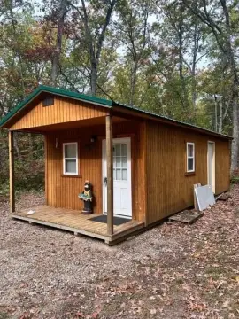 Hardwood Land Bordering Federal Land