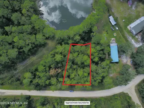 Howard Lake .26 Acre Lot