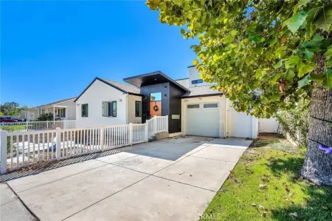 Residential Income Property with Loft