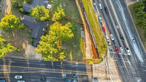 Corner Residential Lot with High Exposure