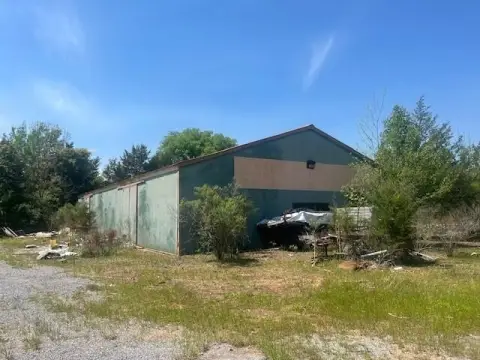 Crawford Commercial Property on 3 Acres