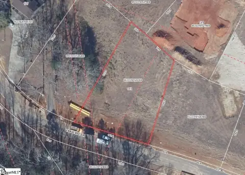 Residential Lot in Hartness Estate
