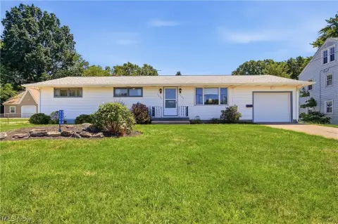 Duplex With Separate Utilities