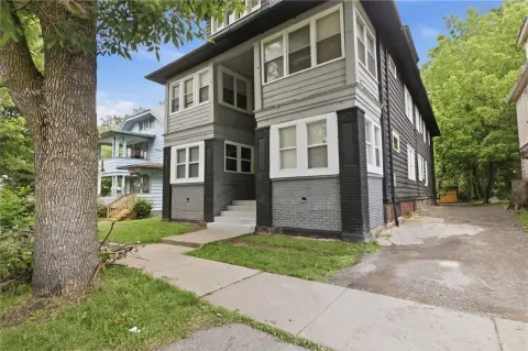 Four-Unit Apartment Building