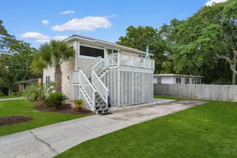 Duplex with Separate Entrances